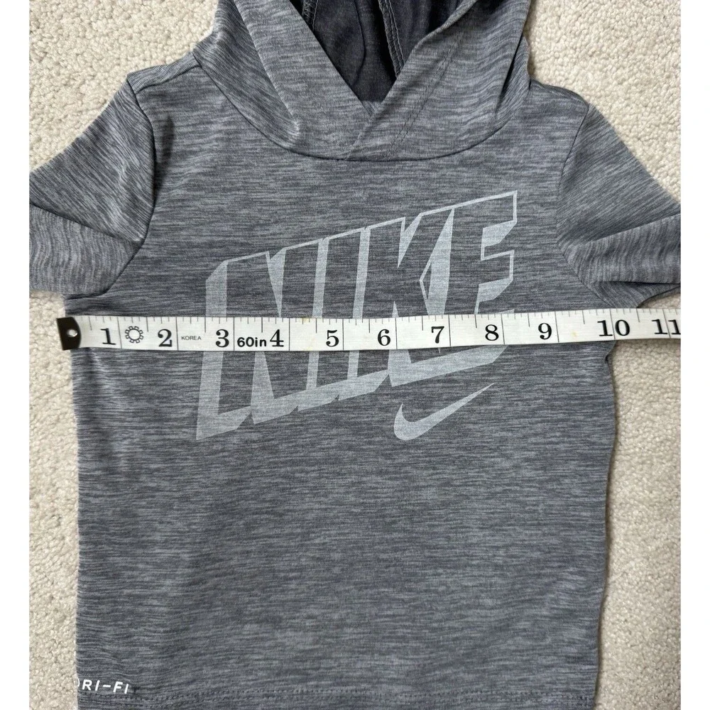 Nike Dri-FIT 12M Gray Pullover Logo Hooded Shirt Long Sleeve Unisex
